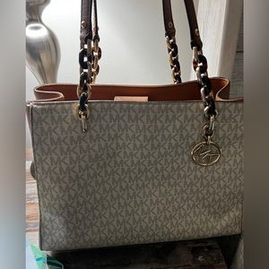 Michael Kors Shoulder Bag- USED